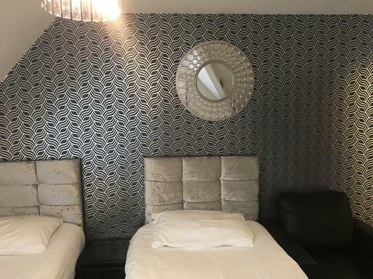 Отель Elris Essex House Клактон-он-Си Экстерьер фото