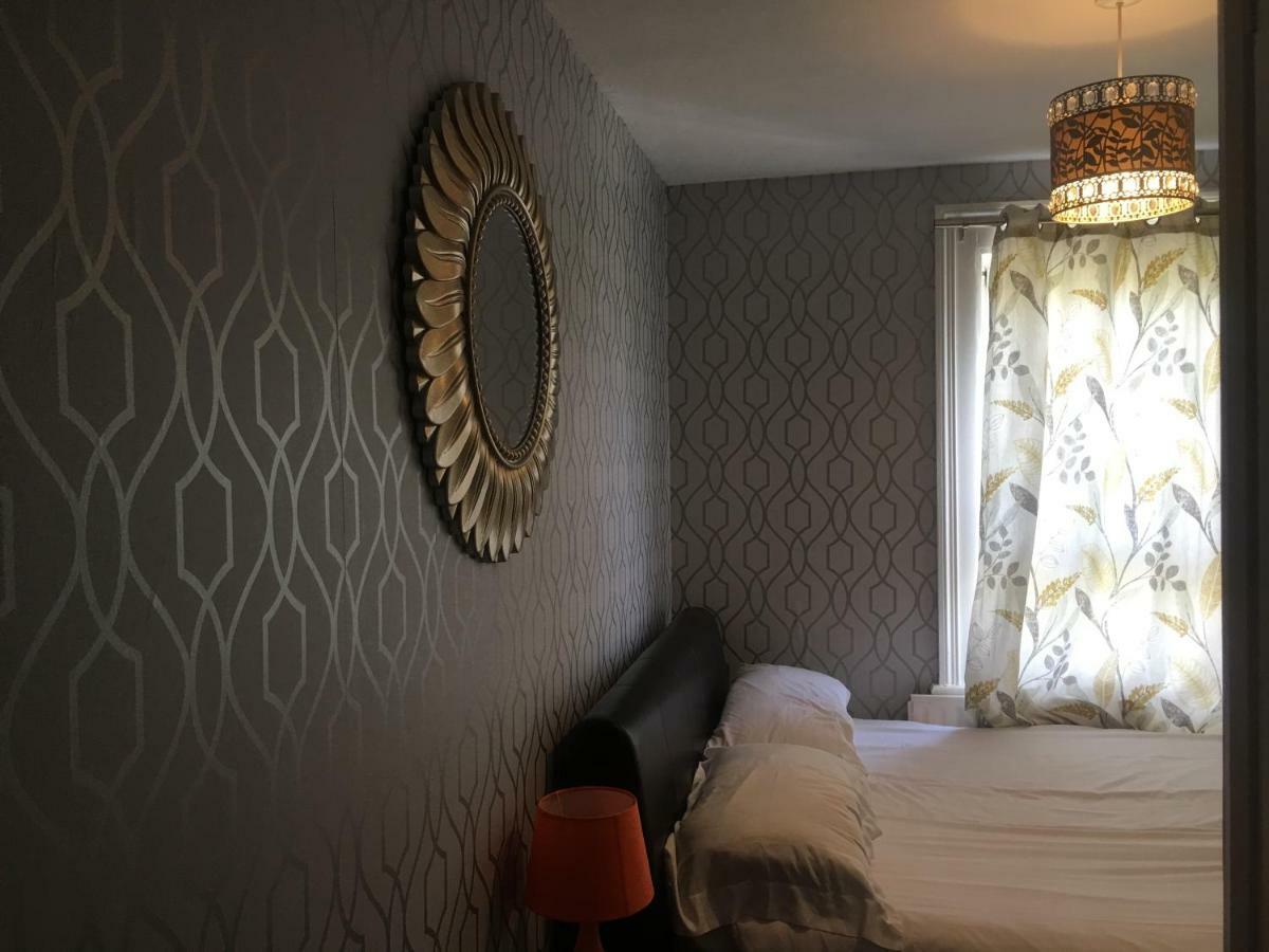 Отель Elris Essex House Клактон-он-Си Экстерьер фото
